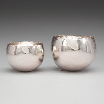 REY URBAN, skålar, 2 st, Stockholm 1977, sterling.
