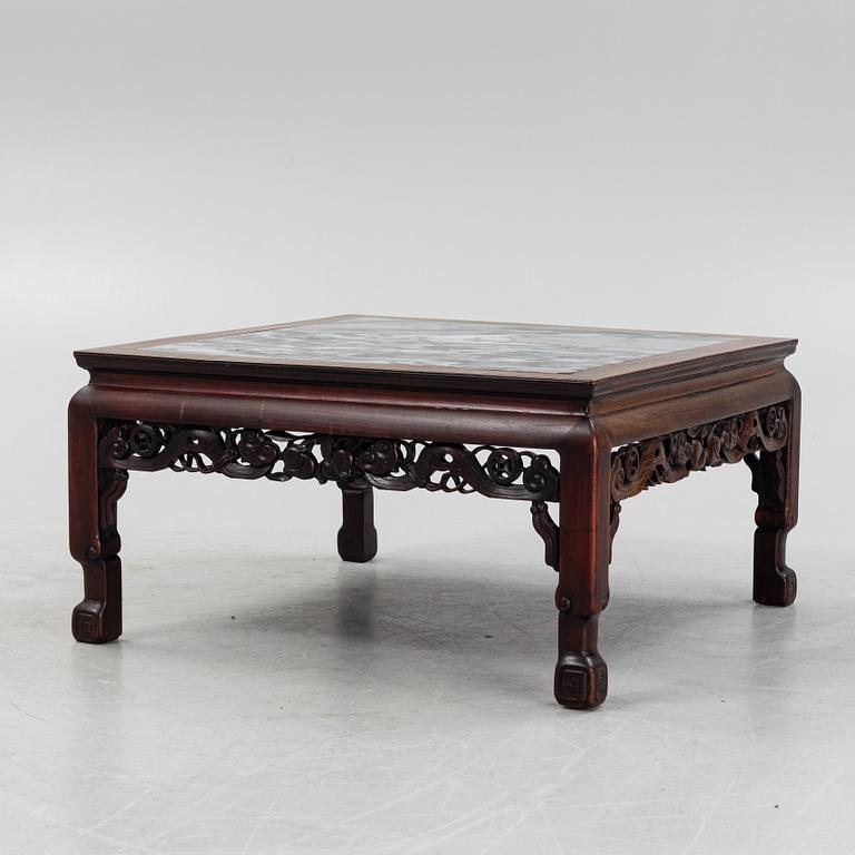 Soffbord/low table, hardwood och dream stone. Kina, 1900-tal.