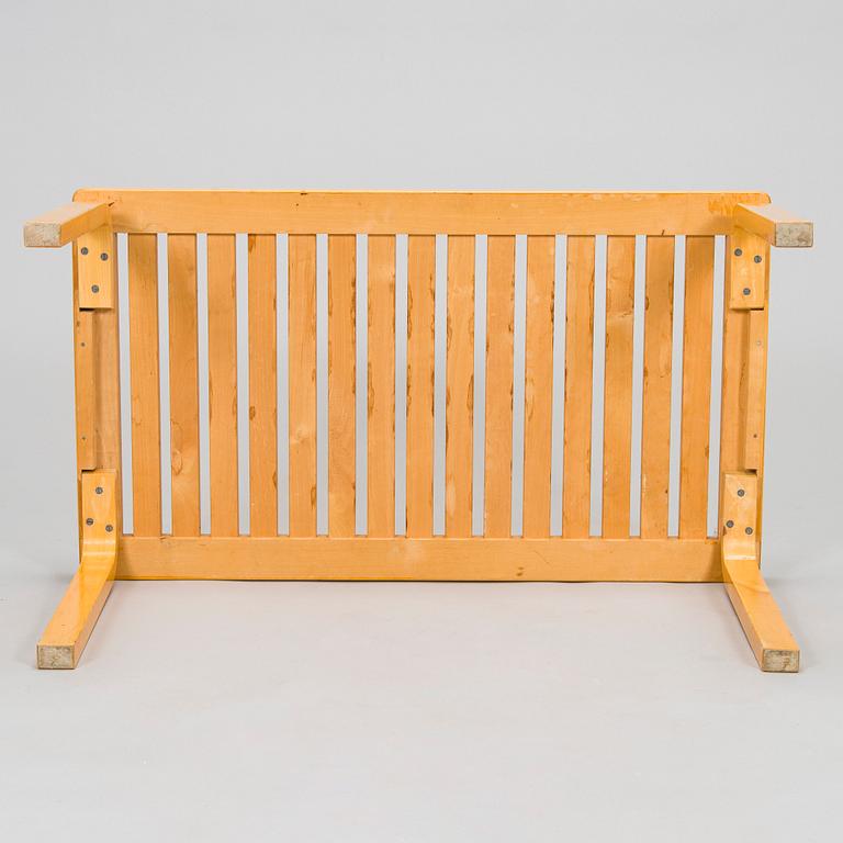 Alvar Aalto, A flower and suitcase bench '106', made to order, for Artek, 1976.