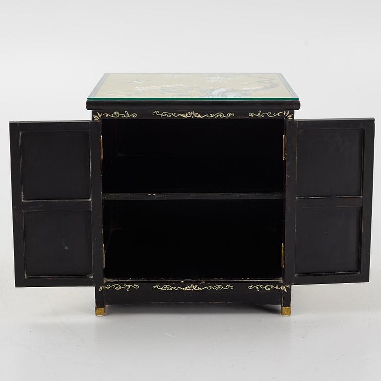 Cabinet, China, 20th century.