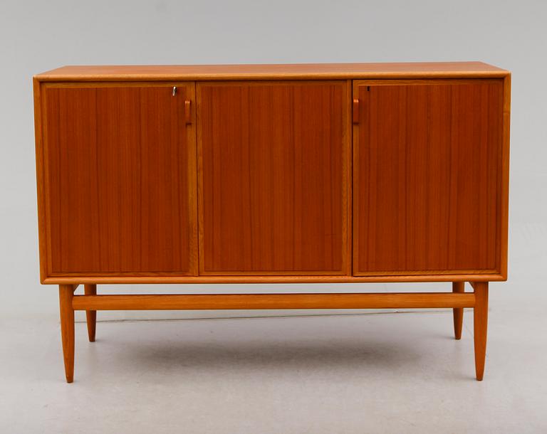 SIDEBOARD, Bertil Fridhagen, Bodafors, 1959.