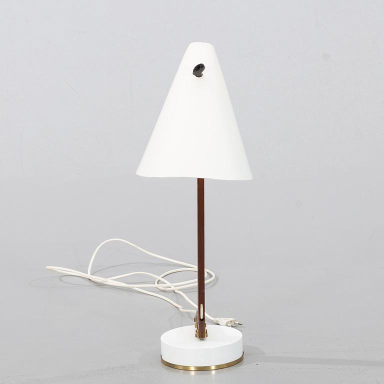 HANS-AGNE JAKOBSSON, bordslampa, "B 54", Markaryd, 1950/60-tal.