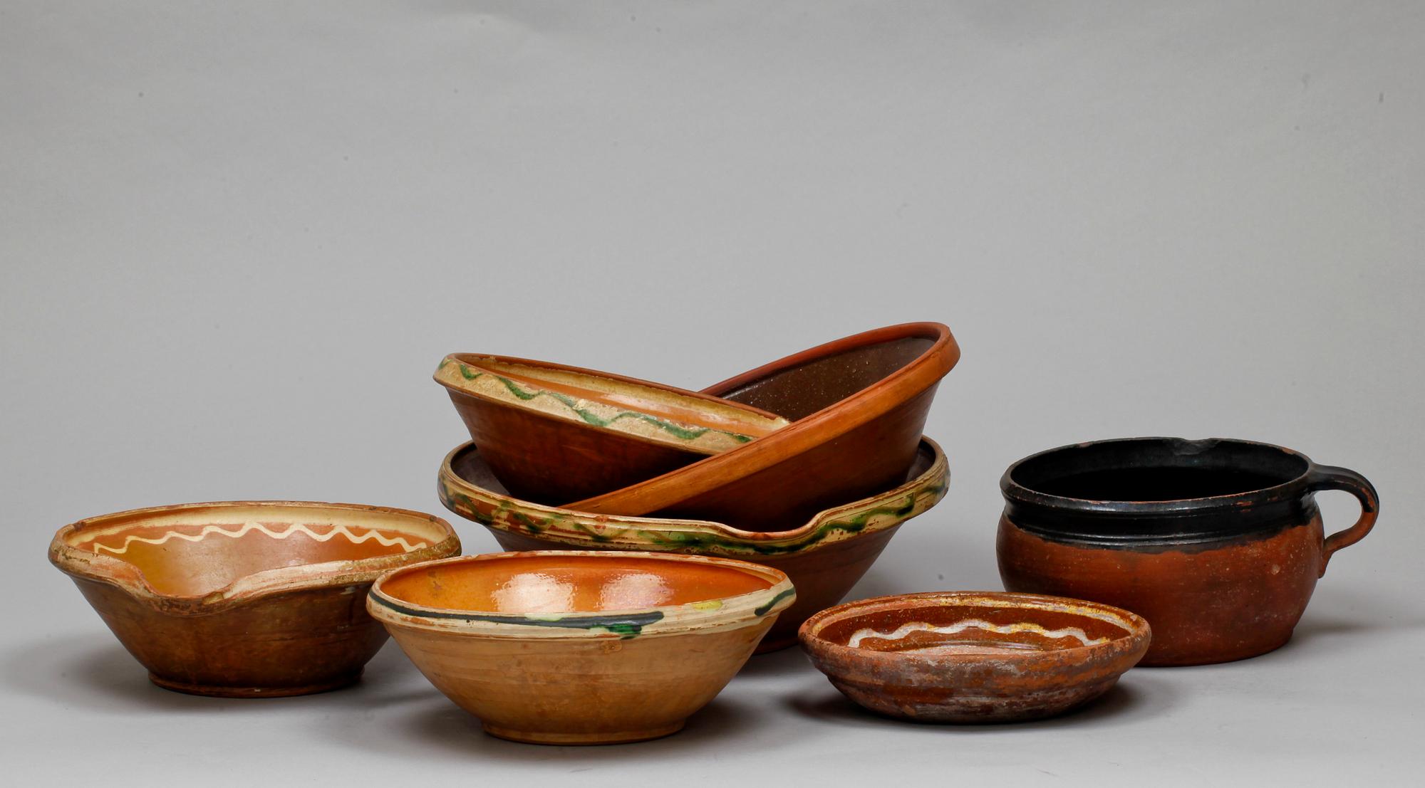 PARTI KERAMIK, 6+1, keramik, allmoge, 1800-tal.