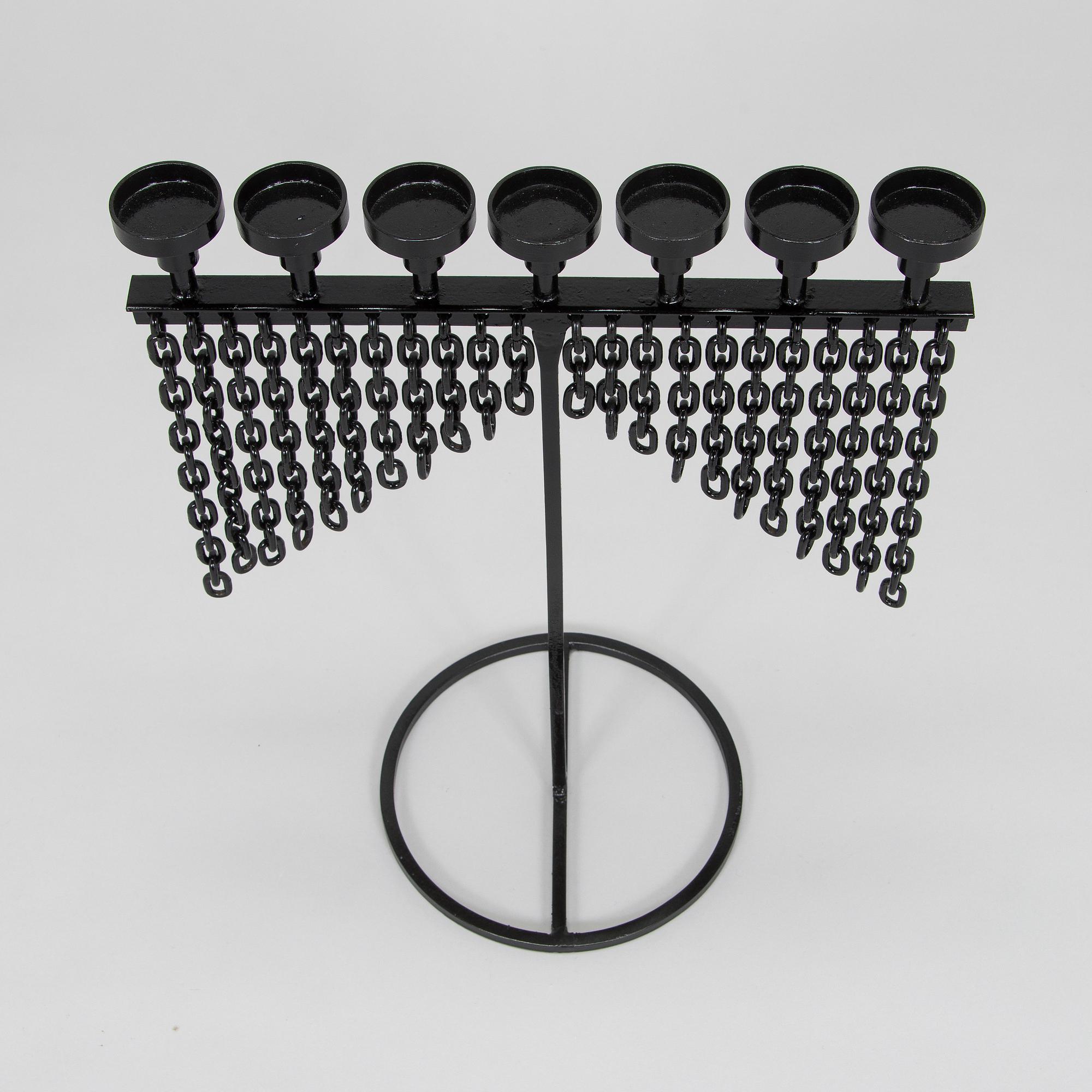 Kaija Aarikka, kynttilänjalka.