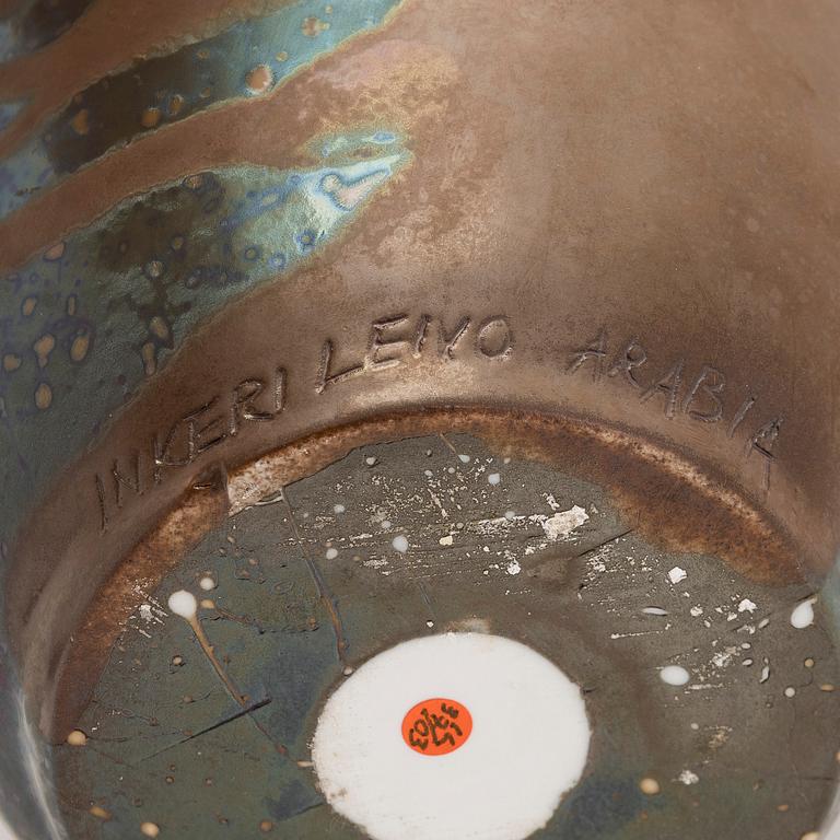 Inkeri Leivo, vas med lock, keramik, signerad Inkeri Leivo Arabia.