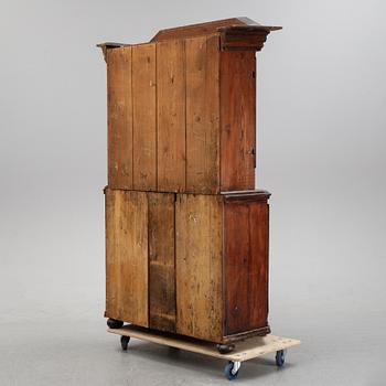 A baroque cabinet, first half of the 18th Century.