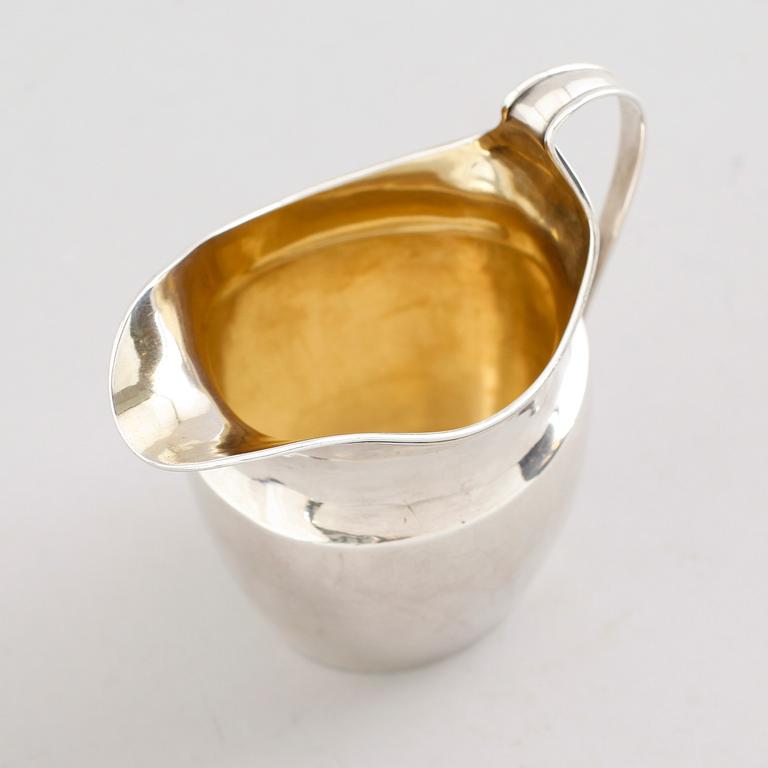 GRÄDDKANNA, silver, sannolikt Andrew Fogelberg,  London 1786. Vikt ca 117 gram.