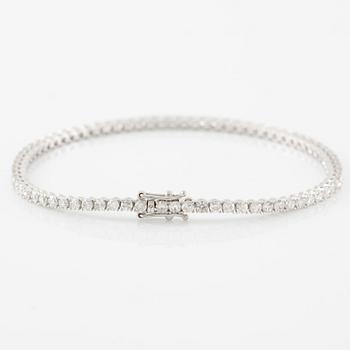 Tennisarmband 18K vitguld med åttkantslipade diamanter.
