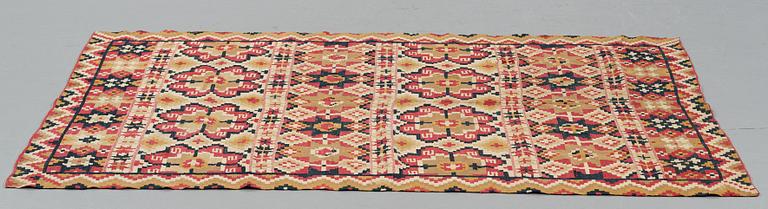 A BEDCOVER, double-interlocked tapestry, "Dubbelstjärnor", ca 179,5-182-5 x 120-121,5 cm, north eastern Scania (Sweden).