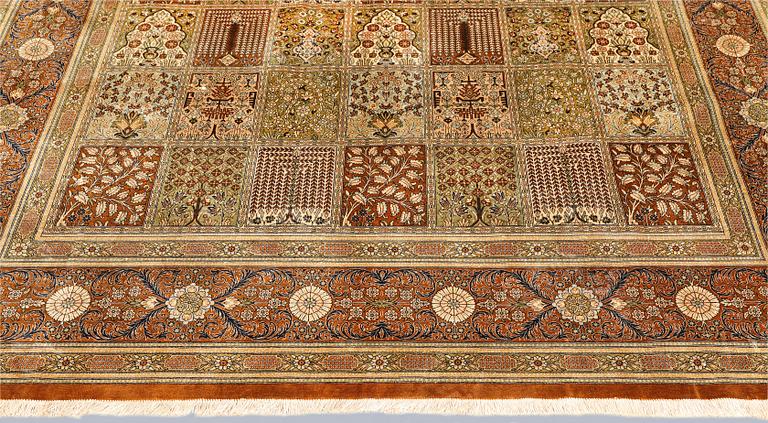 A Gohm silk rug, signed, approx. 307 x 195 cm.
