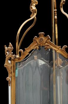 A Louis XV-style late 19th century three-light lantern.