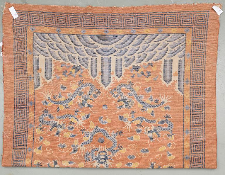 MATTA, semiantik, Kina. Ca 260x190 cm.