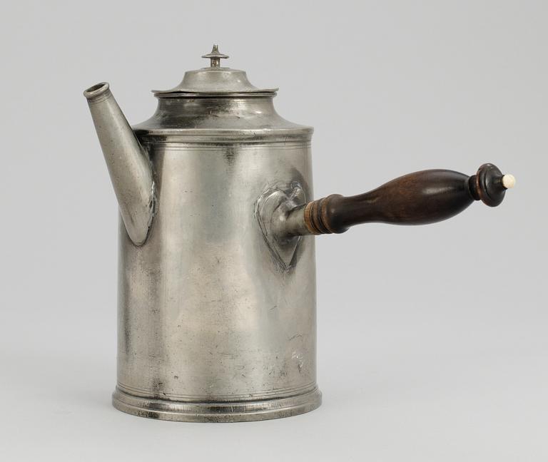 KAFFEKANNA, tenn. Per Johan Mattsson, Mariestad 1835.