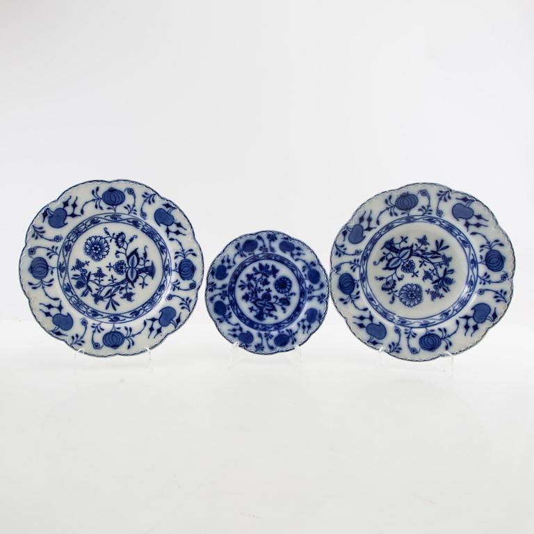 Service 46 pcs "Holland" Johnson Bros England circa 1900 stoneware.