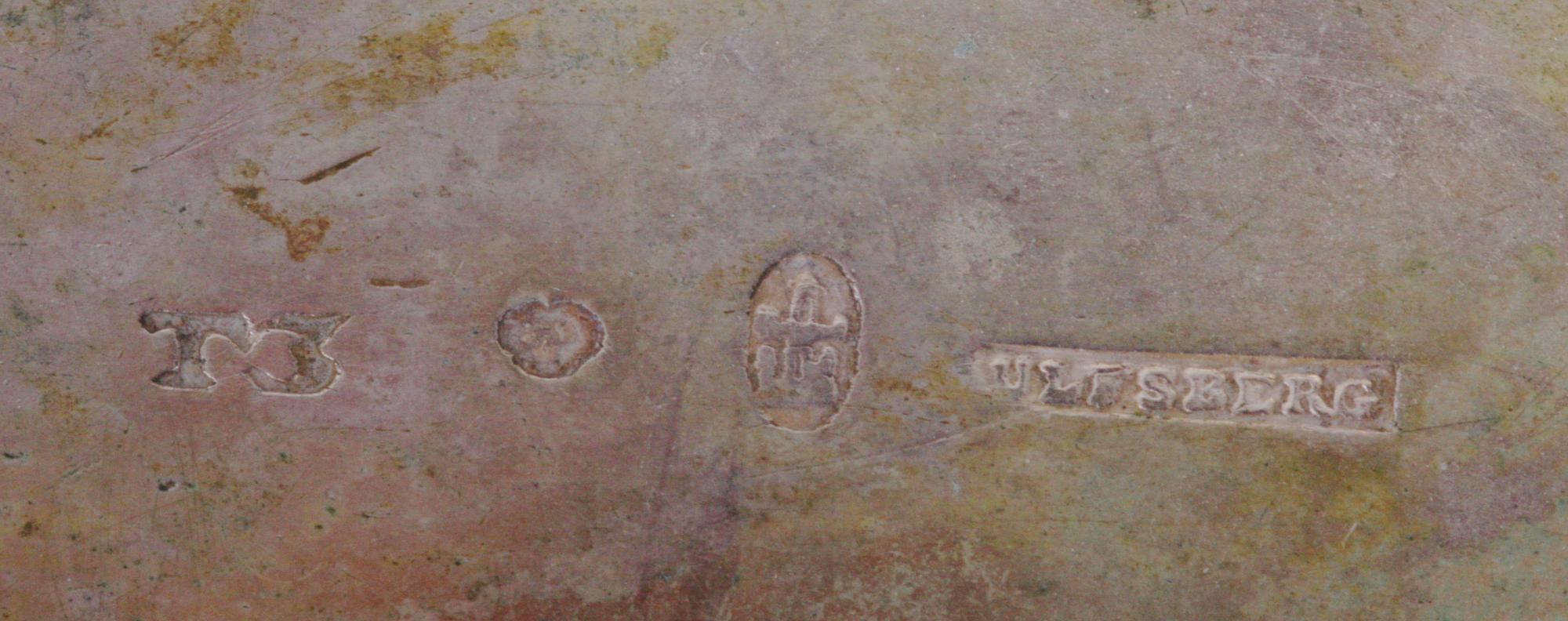 DOSOR, 2 st, silver, en Johan Jacob Ulfsberg, Nyköping 1825 samt en dosa 1849.