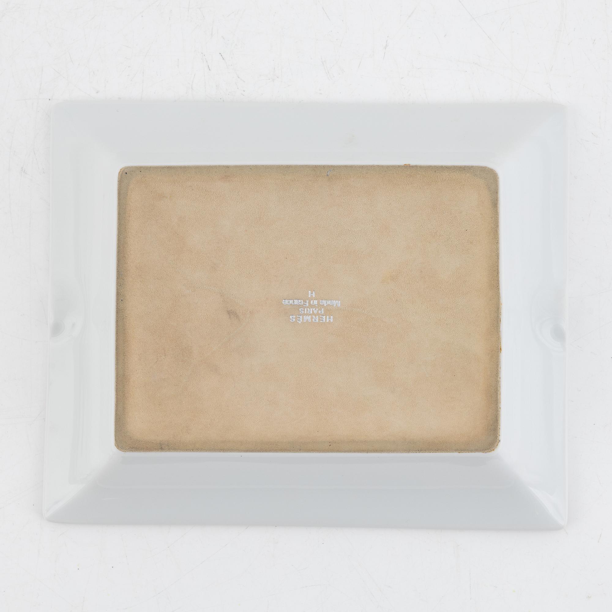 Hermes, askfat, porslin.