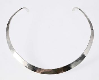 HALSRING samt ARMRING, silver, Michael Hamma, Hedvig Westermark, Stockholm, 1987-93. Ca 125 g.