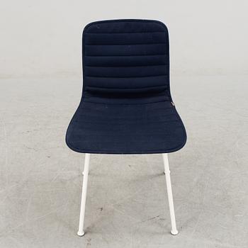 JASPER MORRISSON, a 'Hal Tube' oak chair from Vitra.