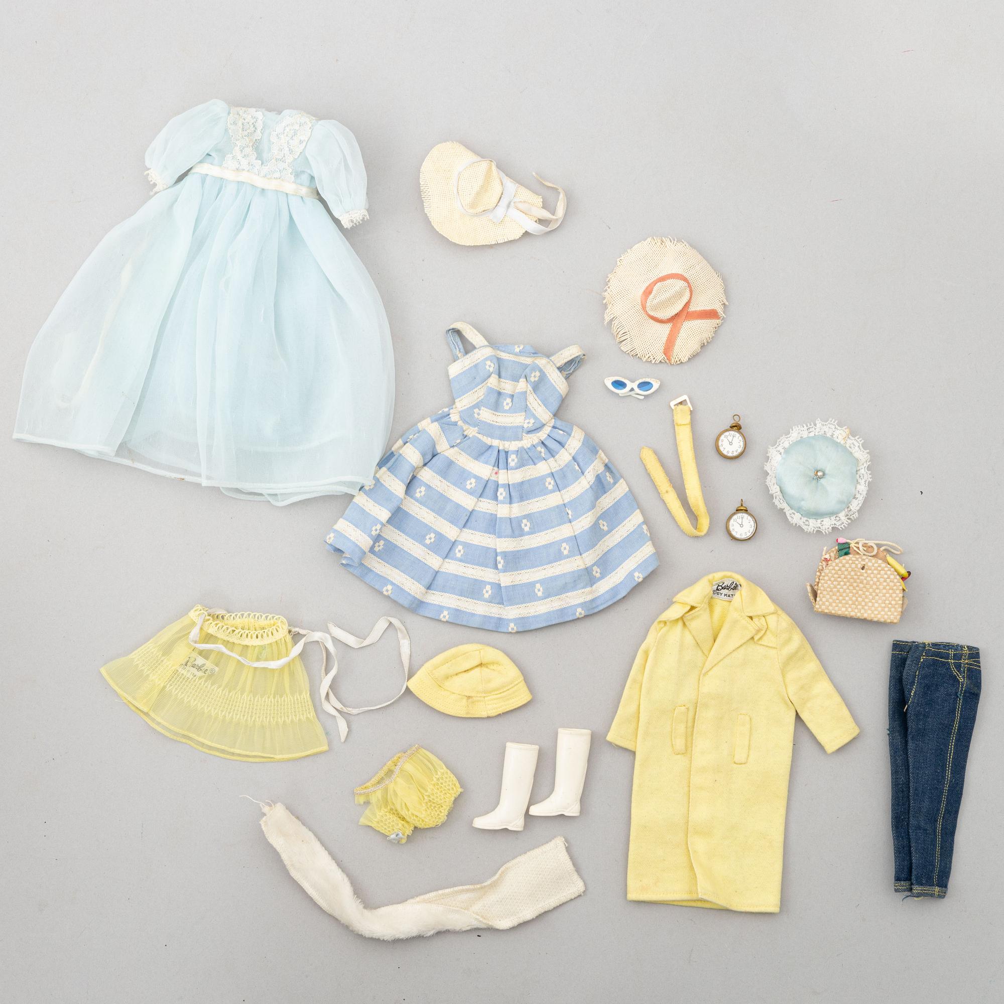 Barbie dolls, 8 pcs with clothes and accessories, Mattel, 1960s/70s.