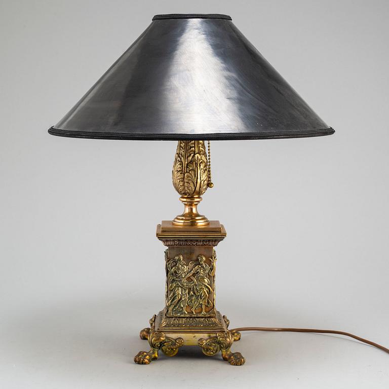 BORDSLAMPA, empirestil, 1900-talets mitt.