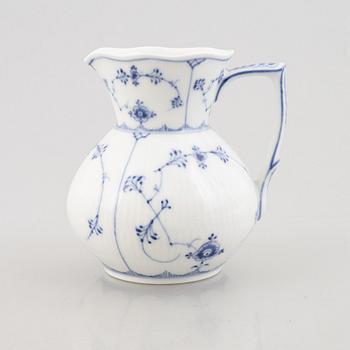 A 'Blue fluted plain' / 'Musselmalet' porcelain jug, Royal Copenhagen, model 161, 1920's/30's.