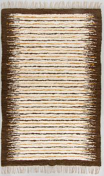 Sheepskin rug, Halla-Ahon Kutomo Ky, Finland. Approx. 240 x 160 cm.