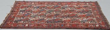 A RUG, antique/semi-antique Qashqai, "Mother-and-Child", ca 184,5 x 149 cm.