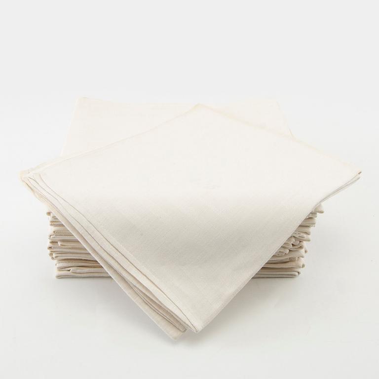 Napkins, 16 pcs, first half of the 20th century, approx. 82x86 cm.