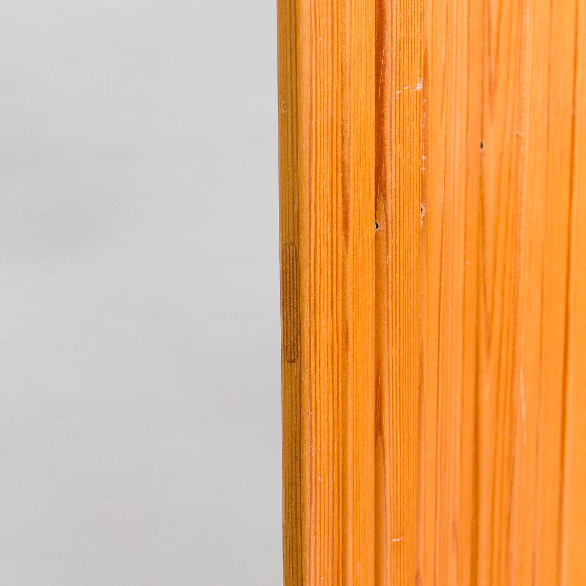 Alvar Aalto, a 1952 '100' folding screen for O.Y. Huonekalu- ja Rakennustyötehdas A.B.