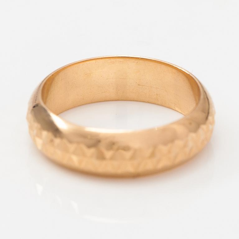 An 18K gold ring. Westerback, Helsinki 1971.