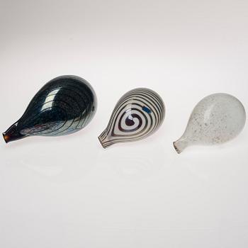 OIVA TOIKKA, GLASFÅGLAR, 3 st, signerade.