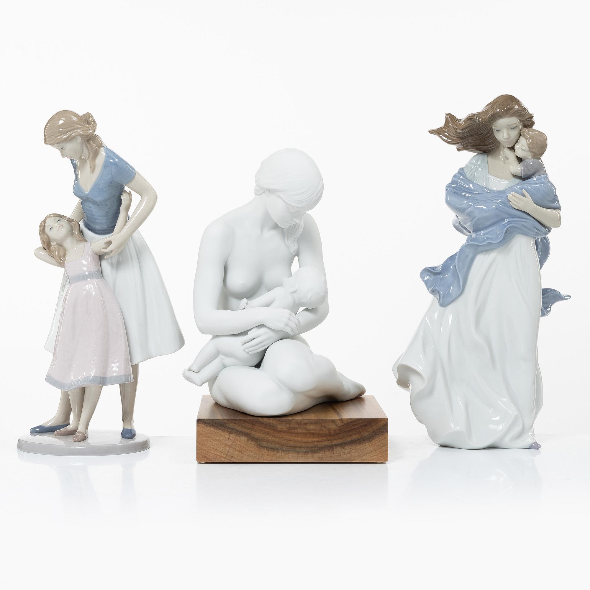 Lladró, figuriner, 3 st, "A nurturing bond", "Loving touch" och "Want to be like you", Spanien.