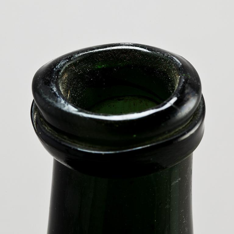 FLASKA, glas, 1700-tal.