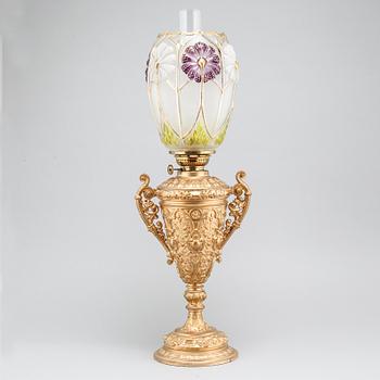 A table kerosene lamp, circa 1900.