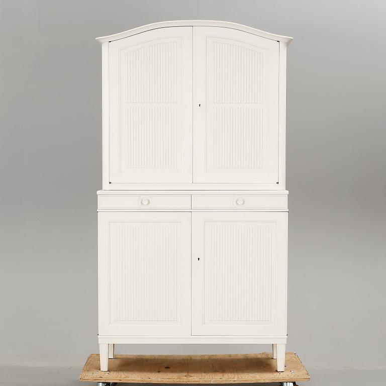 SKÅP, "Herrgården", Carl Malmsten, Bodafors 1964.