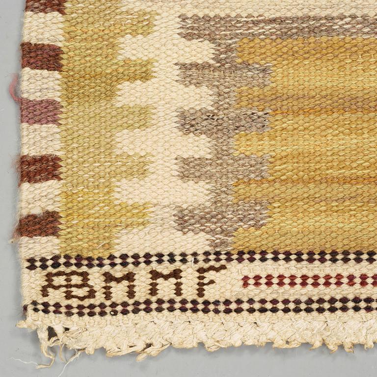 Marianne Richter, A CARPET. "Gula havet". Flatweave. 159 x 86,5 cm. Signed AB MMF MR.