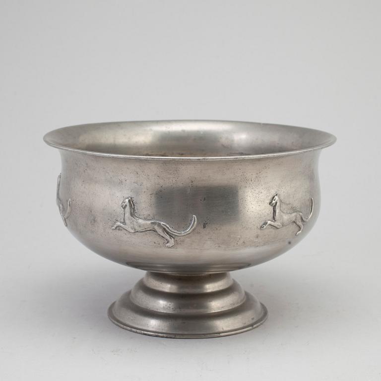 FIRMA SVENSKT TENN, a pewter bowl from Stockholm, 1927.