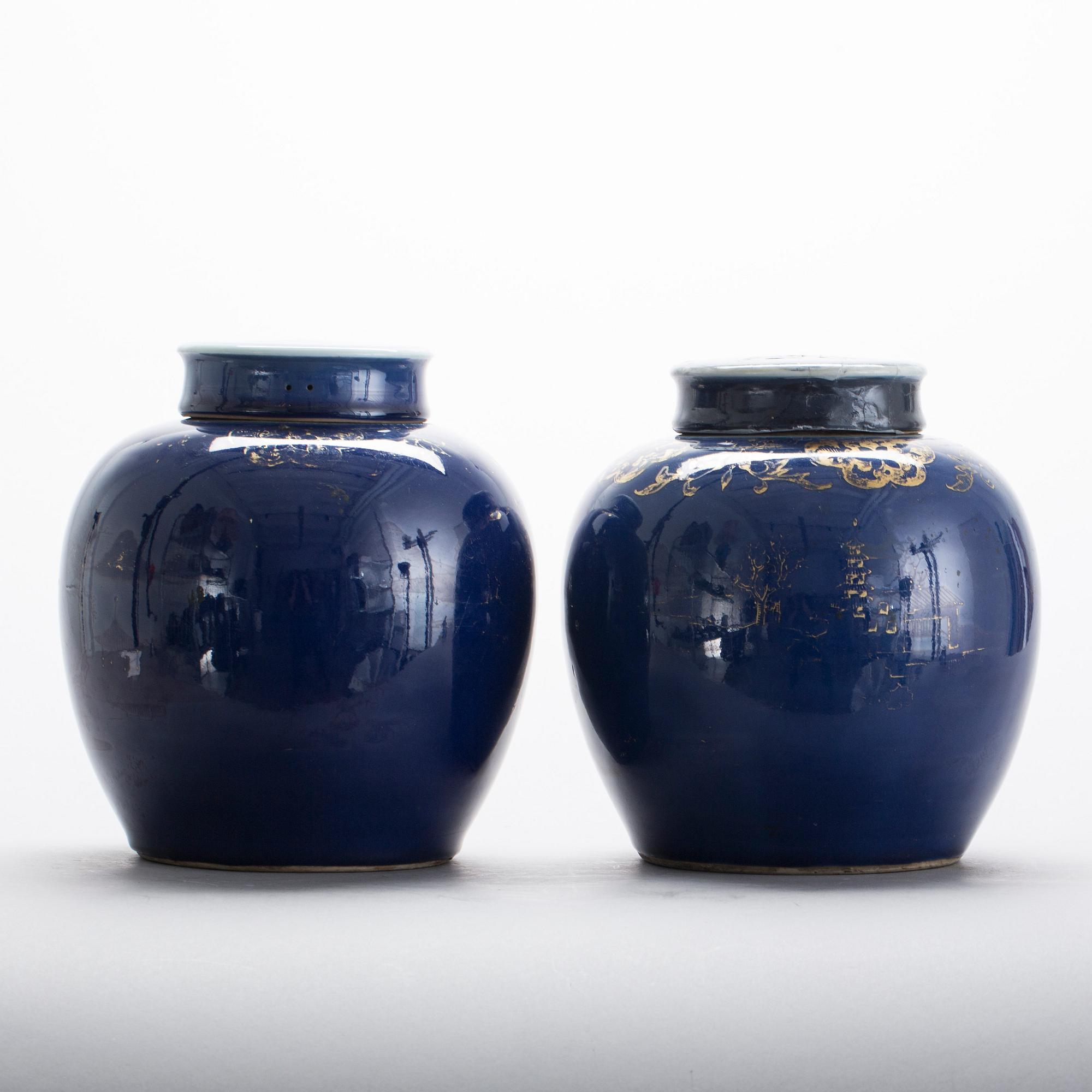 BOJANER, ett par, Kina, Qianlong (1736-1795), porslin.