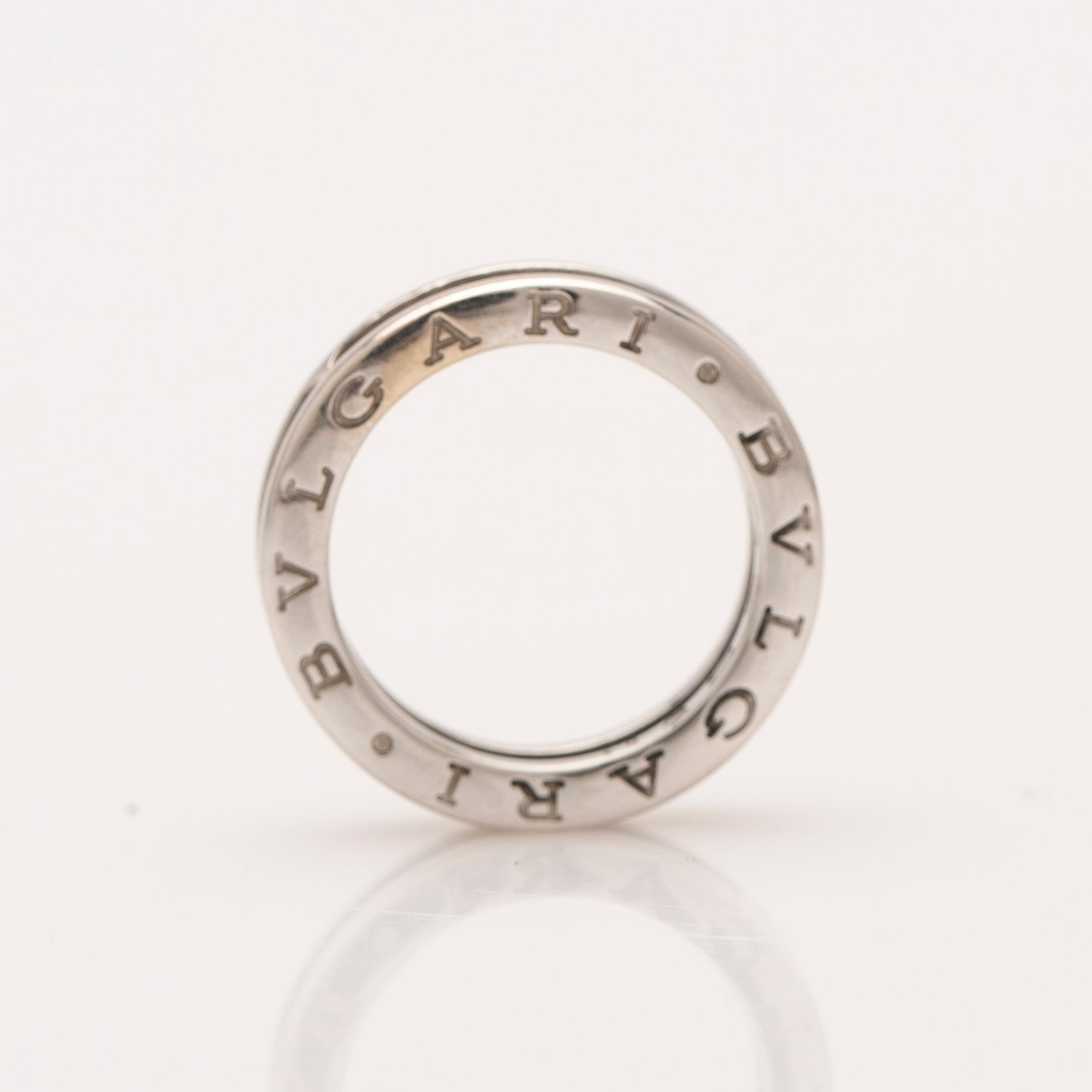 Bulgari, ring, 18K white gold with brilliant-cut diamonds.