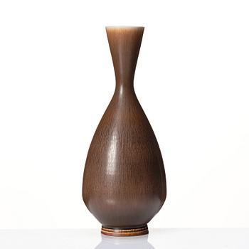 Berndt Friberg, a stoneware vase, Gustavsberg studio, Sweden 1963.