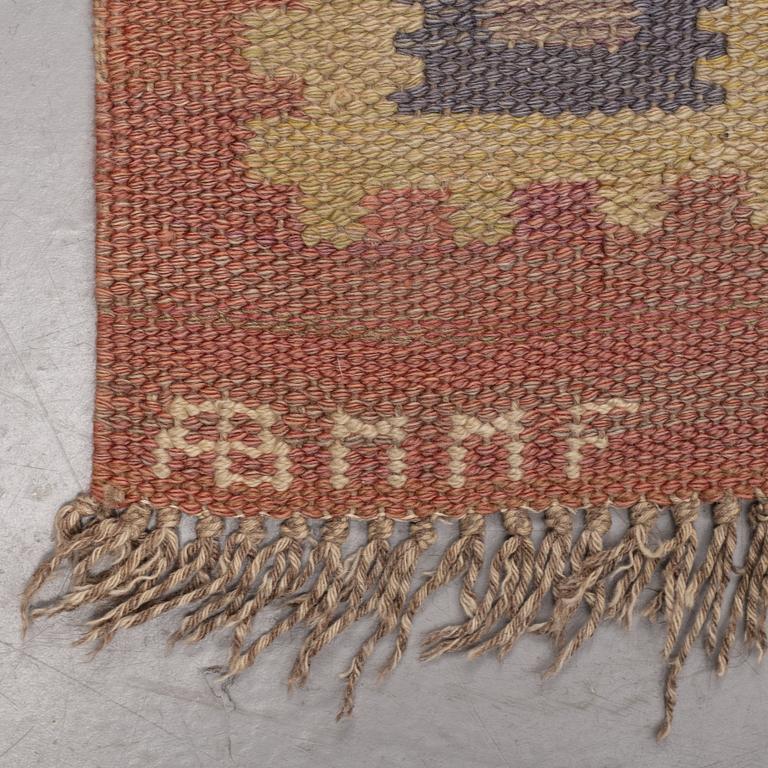 Märta Måås-Fjetterström, a carpet, "Röd grön äng", flat weave, ca 328-333 x 258,5-262 cm, signed AB MMF.