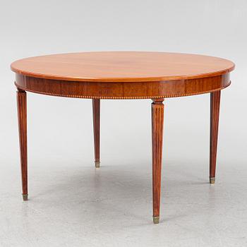 Matbord, gustaviansk stil, 1900-tal.