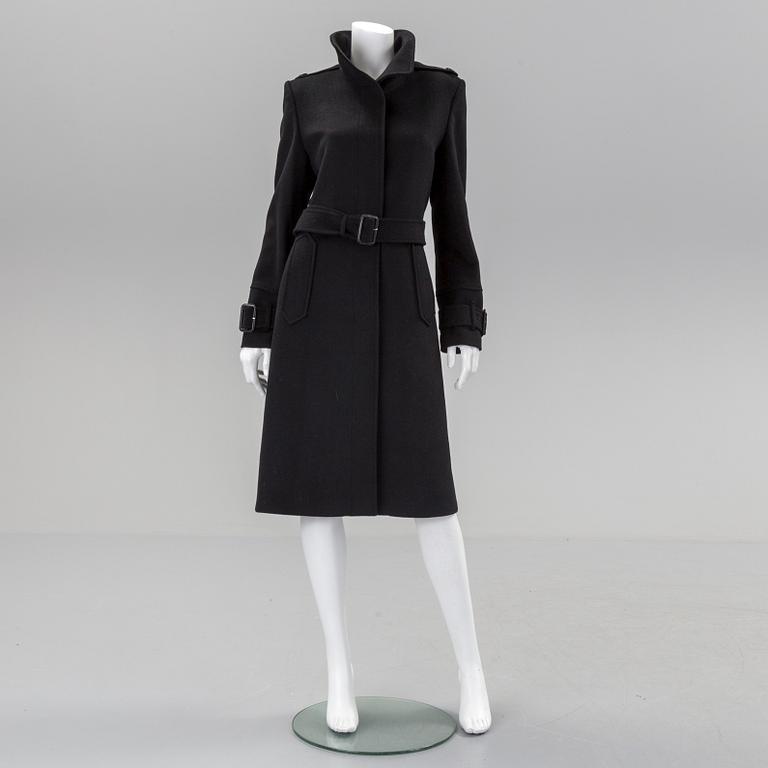 A coat by Burberry in size 40.