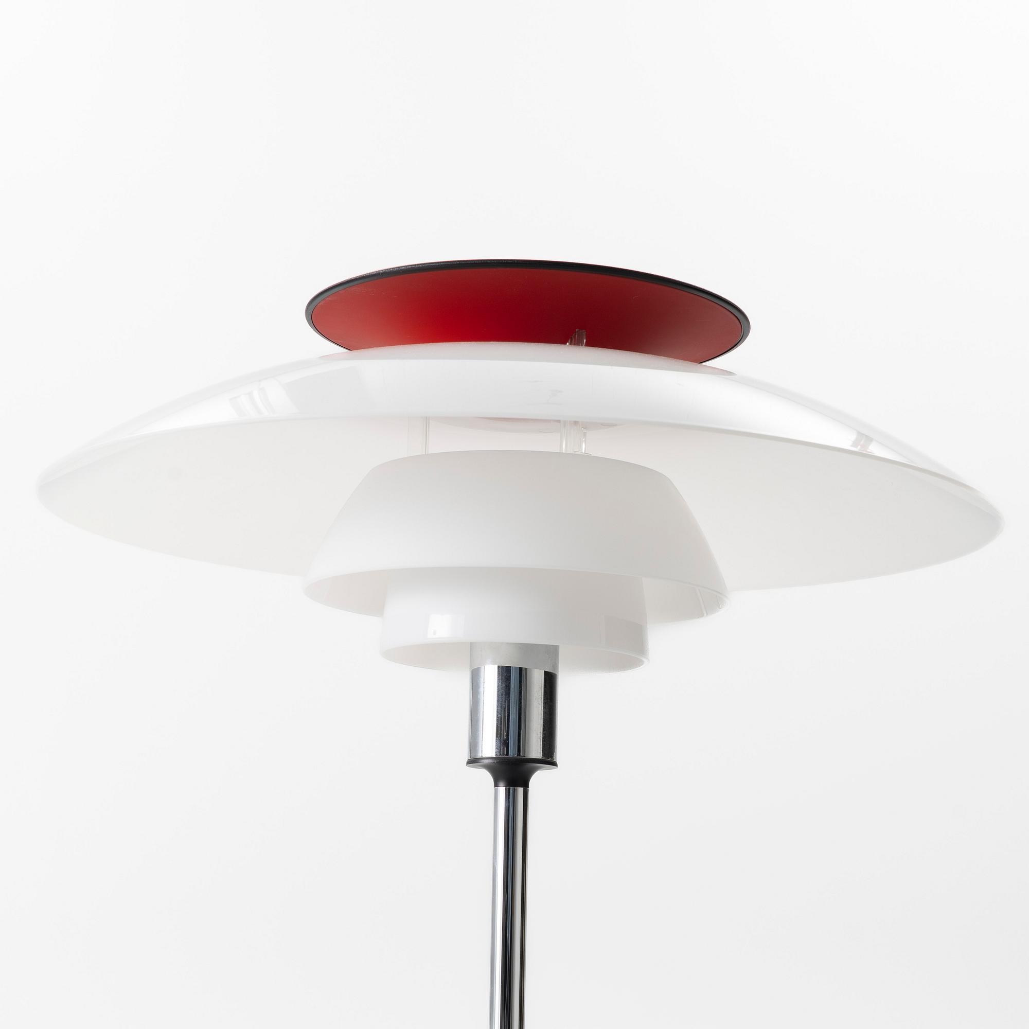 Poul Henningsen, Golvlampa. "PH-80", Louis Poulsen, Danmark.