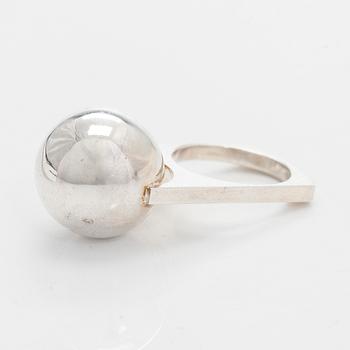 Pekka Piekäinen, ring, silver.