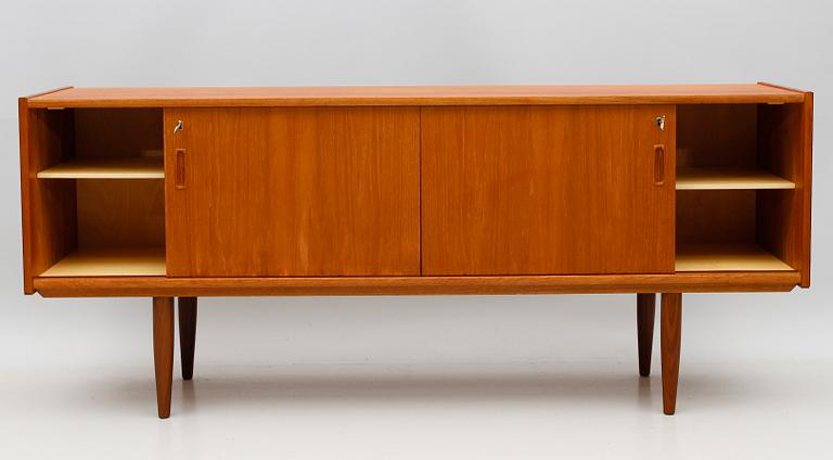 SIDEBOARD, 1900-talets andra hälft.