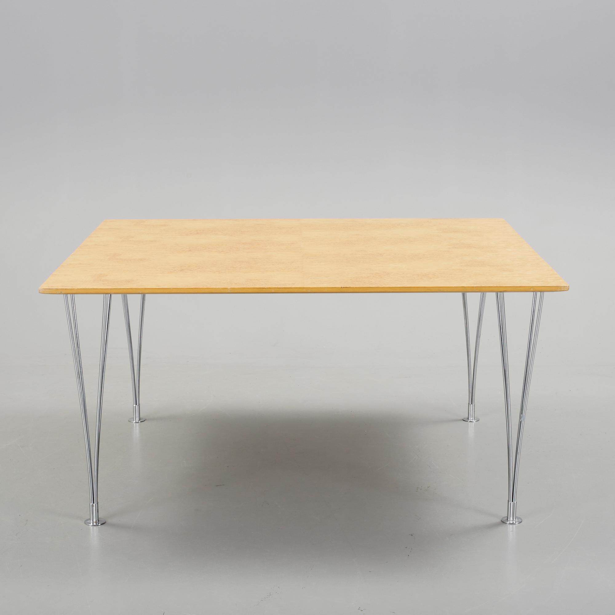 MATBORD, Bruno Mathsson och Piet Hein för Fritz Hansen, Danmark.