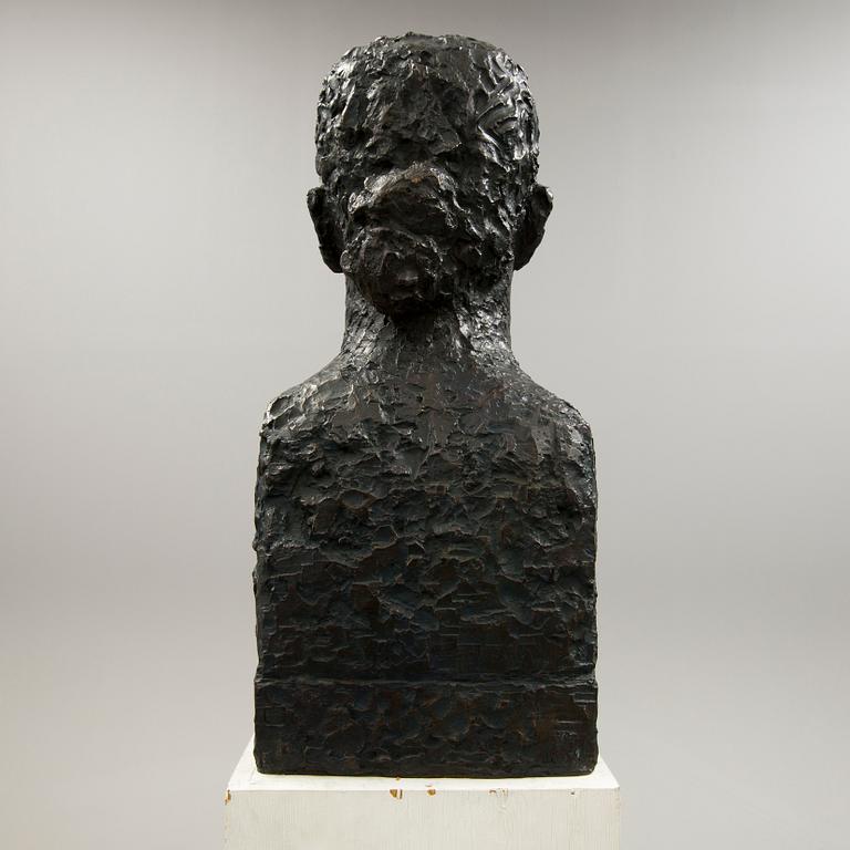 LISS ERIKSSON, a bronze sculpture. Signed and numbered 2/5. Foundry marked cire perdue Valsuani.