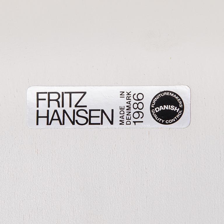 STOLAR, 4 ST, "Sjuan", Arne Jacobsen, Fritz Hansen, Danmark, 1980-tal.