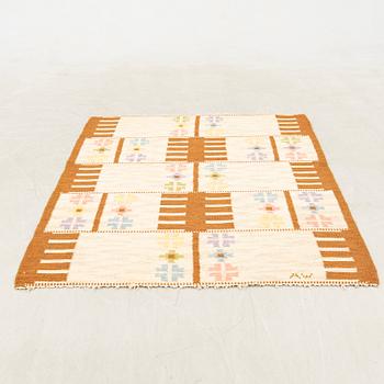 Alice Wallebäck matta rölakan signerad ca 198x140 cm.